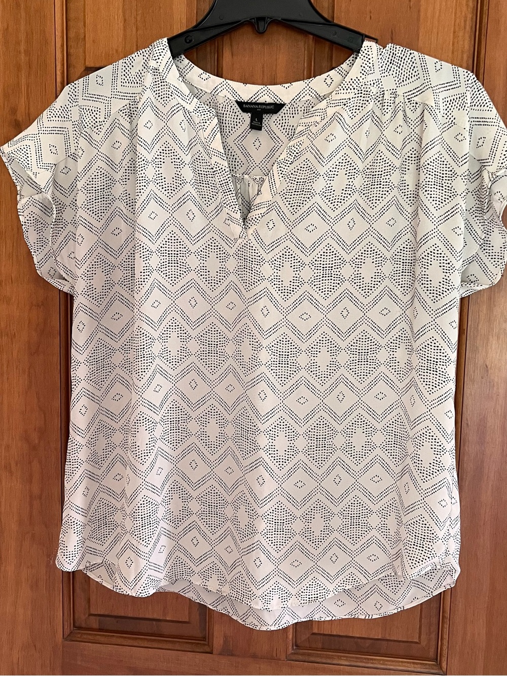 Banana Republic White Printed Short-Sleeve Blouse-L
